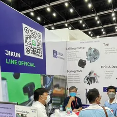 Jikun team at a trade-show booth
